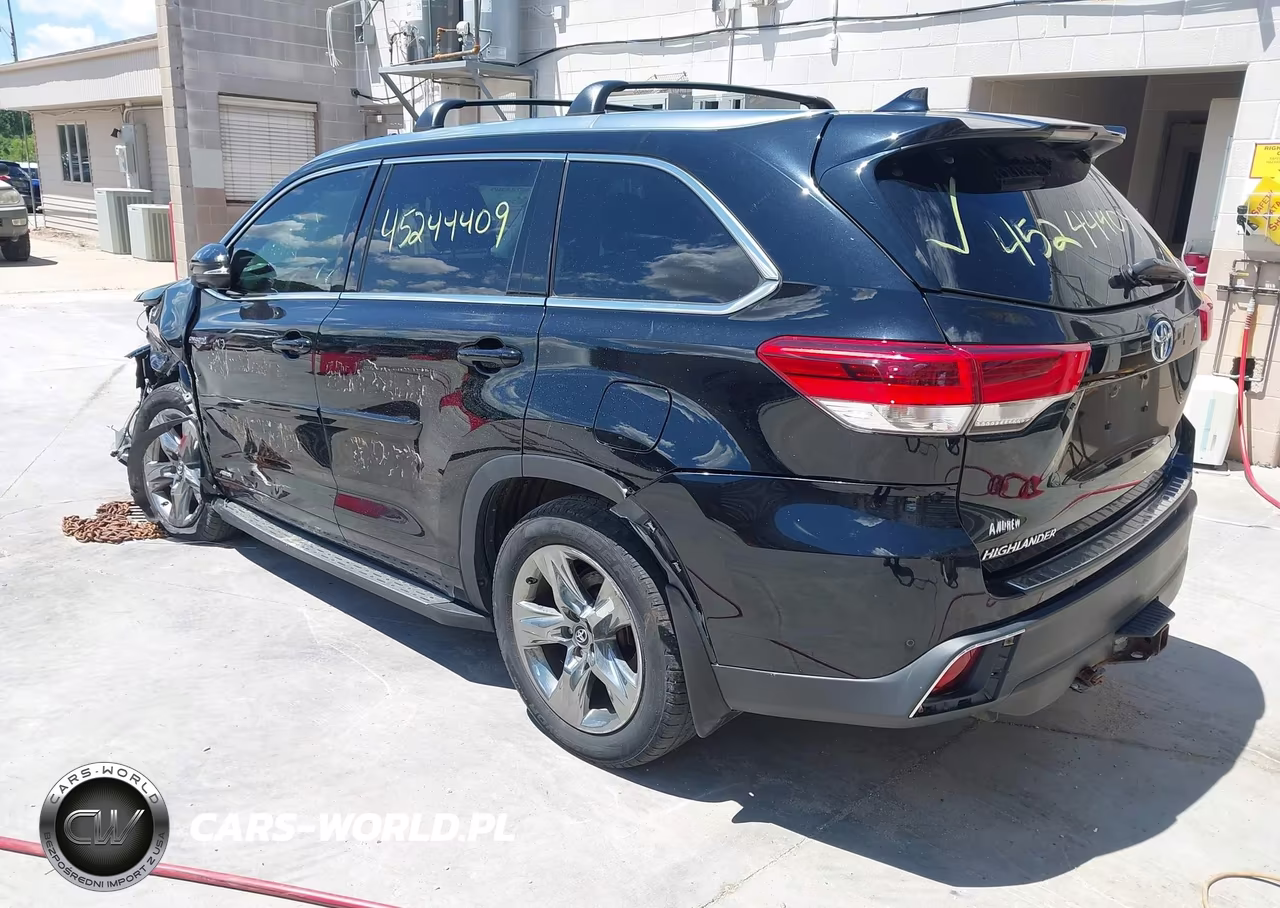 2019 Toyota Highlander Hybrid Limited Platinum VIN:5TDDGRFHXKS066876 - 3
