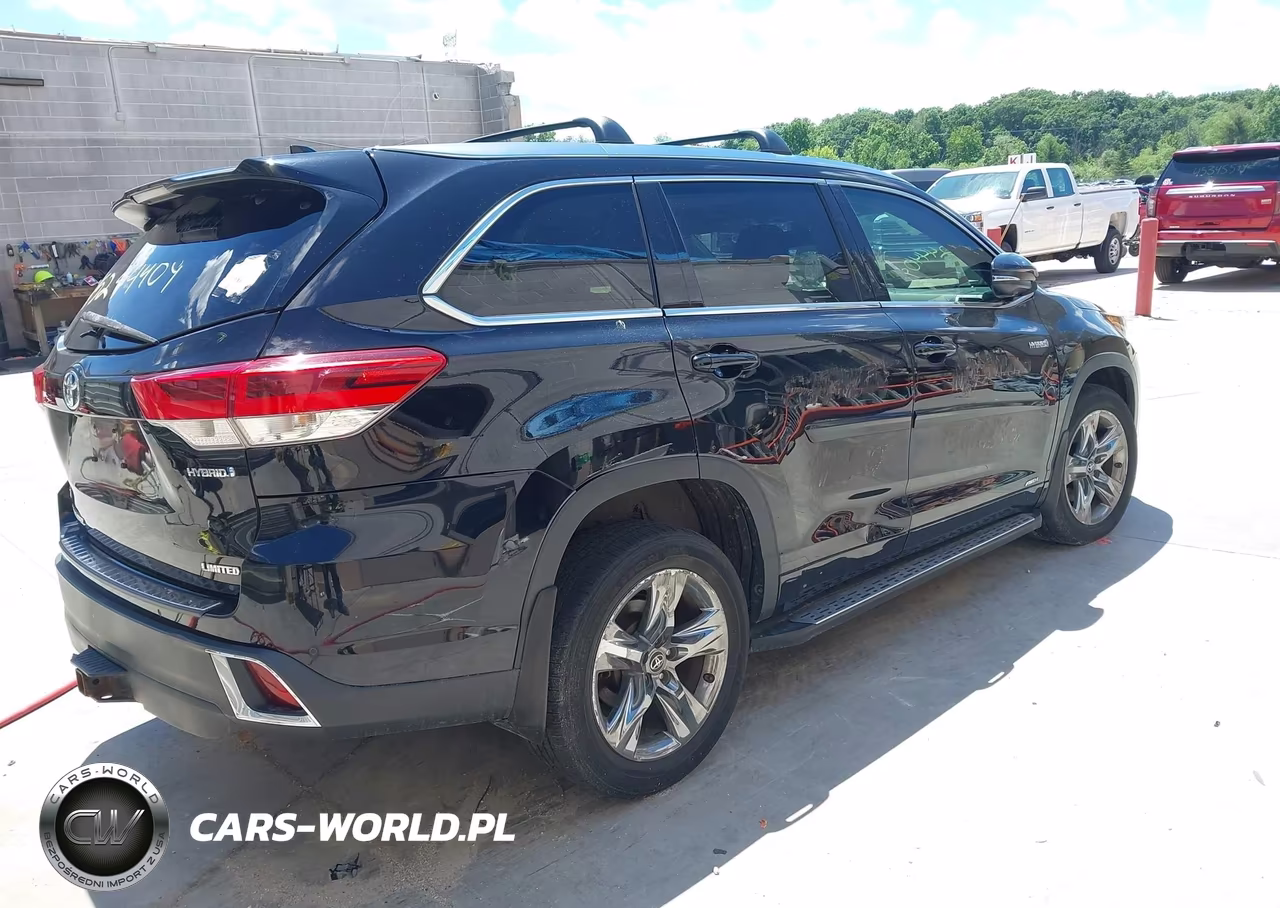 2019 Toyota Highlander Hybrid Limited Platinum VIN:5TDDGRFHXKS066876 - 4