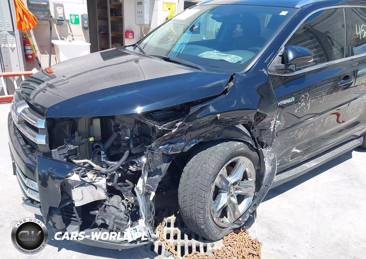 2019 Toyota Highlander Hybrid Limited Platinum VIN:5TDDGRFHXKS066876 - 6