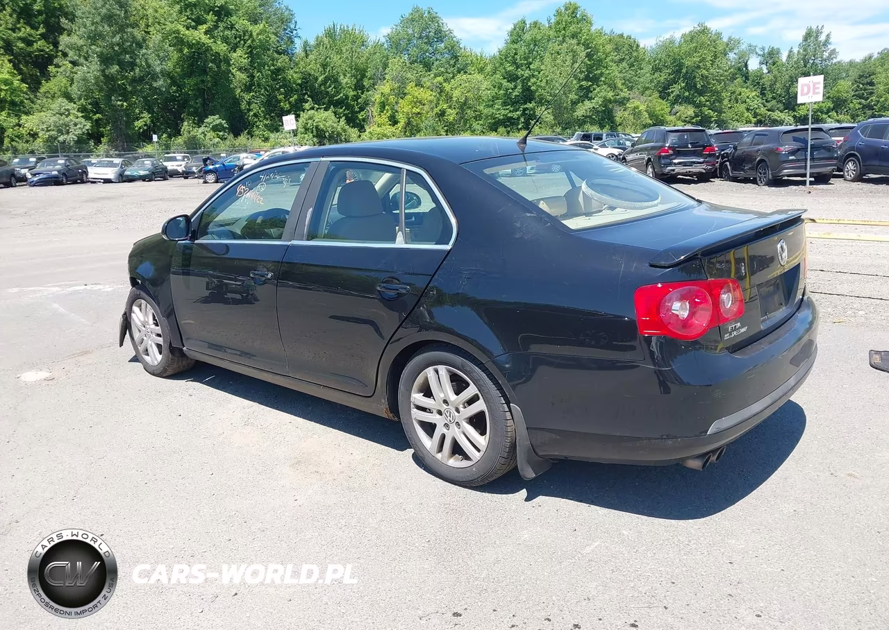 2007 Volkswagen Jetta Wolfsburg Edition VIN:3VWEF71K77M076798 - 3