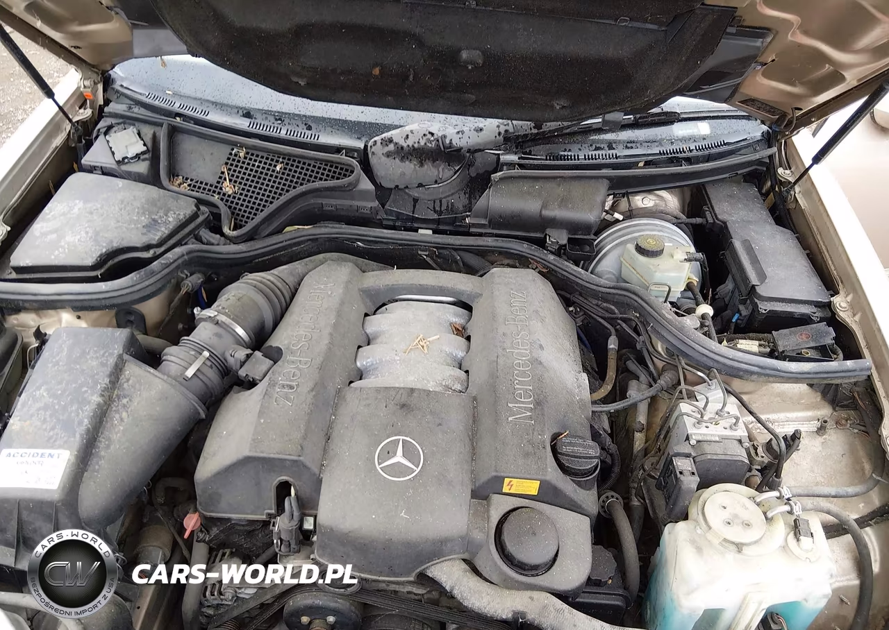 2000 Mercedes-Benz E 320 VIN:WDBJF65J5YB091465 - 10