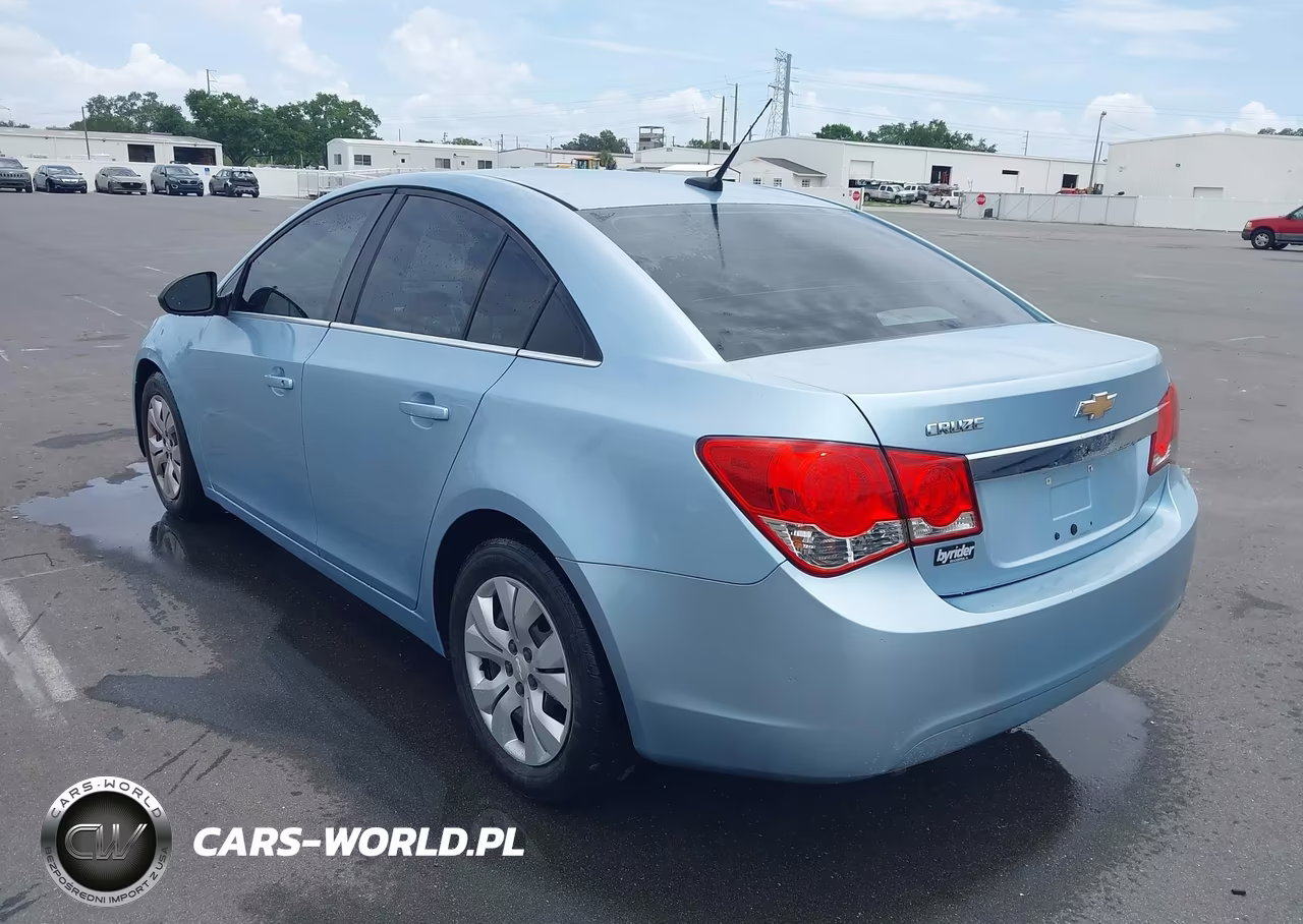 2012 Chevrolet Cruze Ls VIN:1G1PC5SH2C7286461 - 3