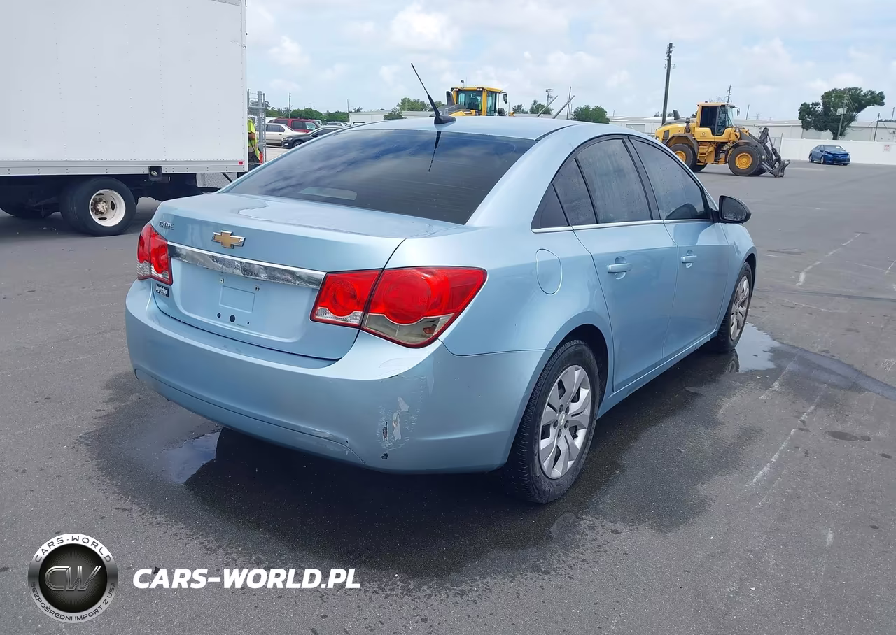 2012 Chevrolet Cruze Ls VIN:1G1PC5SH2C7286461 - 4