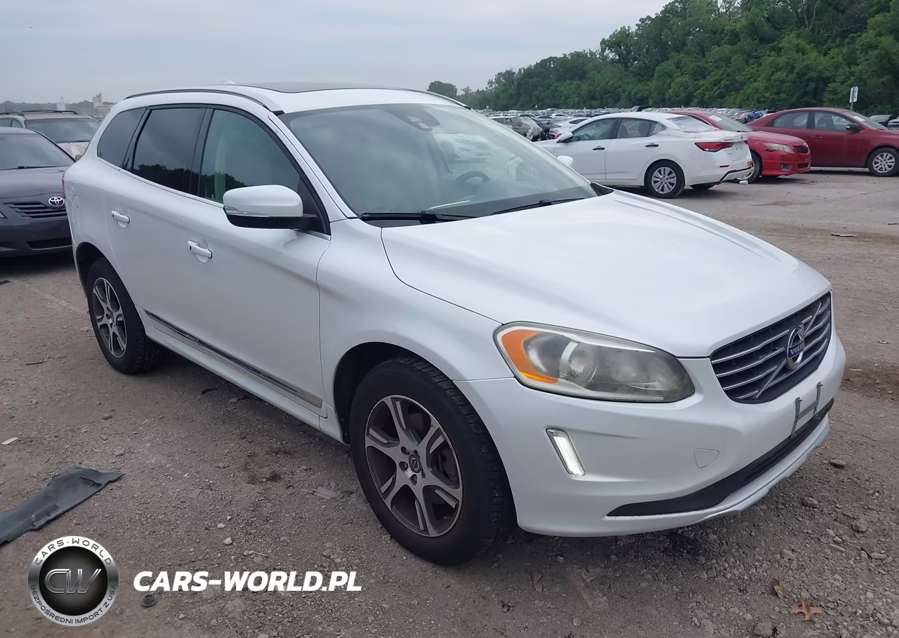 2015 Volvo Xc60 T6 – zdjęcie 1 z 16