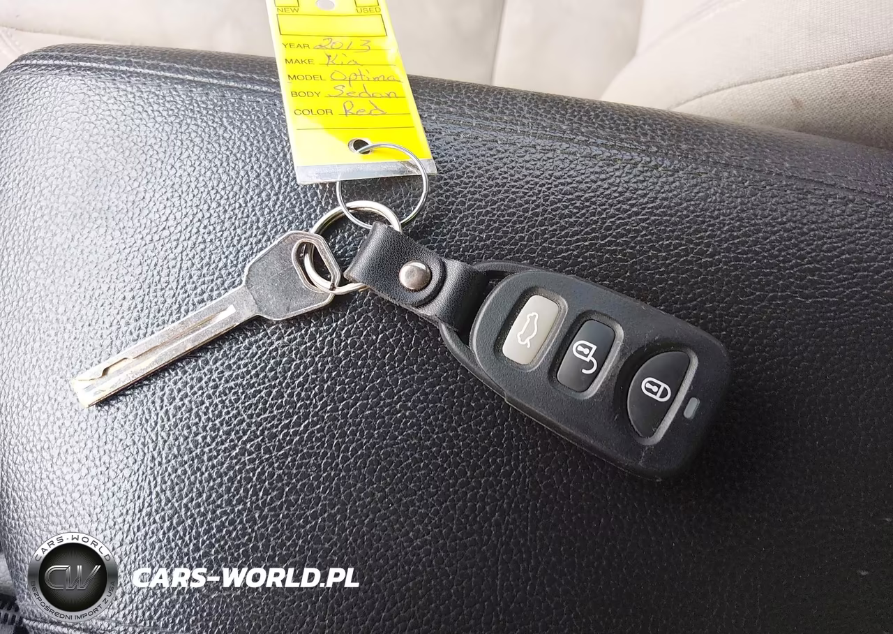 2013 Kia Optima Lx VIN:5XXGM4A72DG236207 - 11