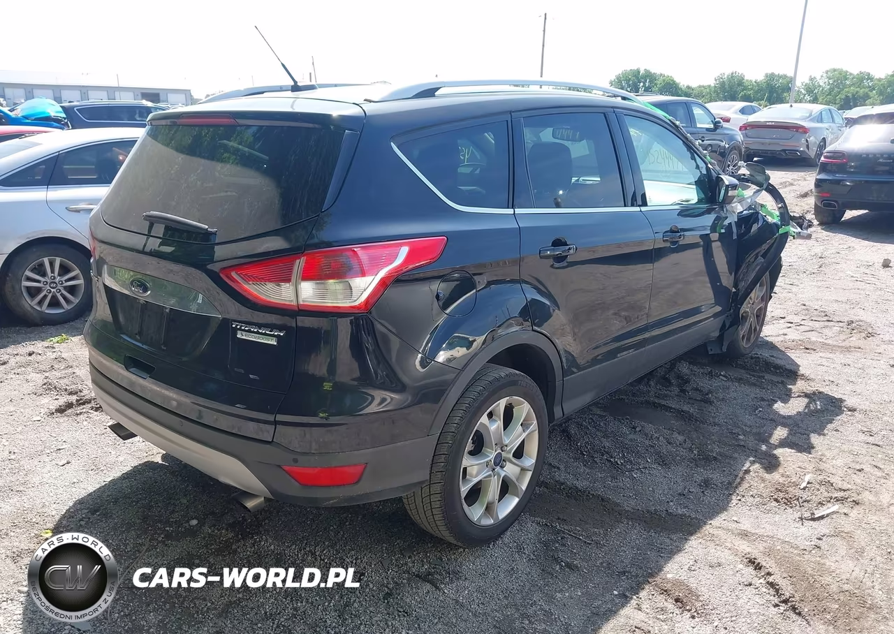 2016 Ford Escape Titanium VIN:1FMCU0JX1GUB25830 - 4