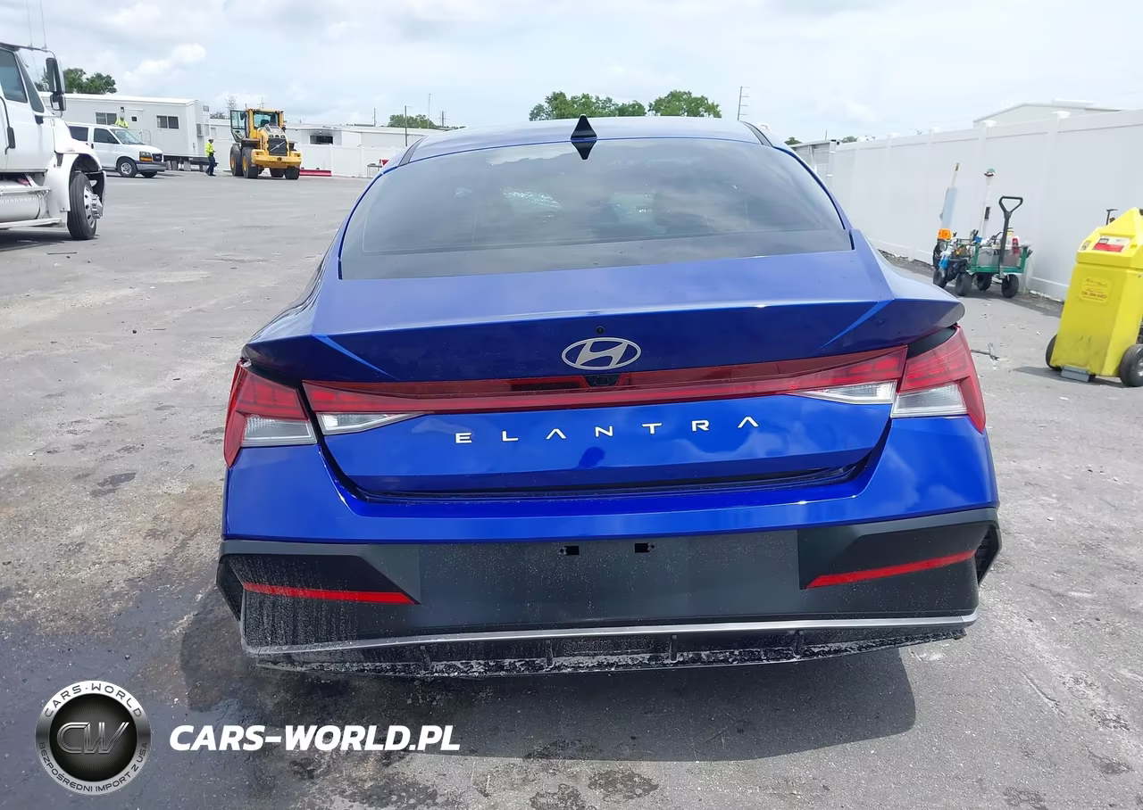 2024 Hyundai Elantra Sel VIN:KMHLS4DG0RU734550 - 17