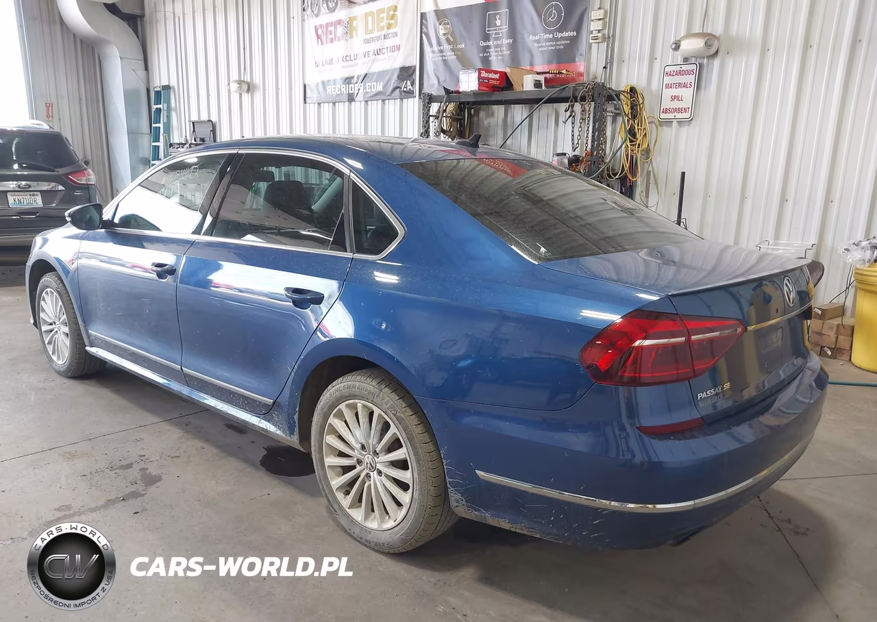 2017 Volkswagen Passat 1.8T Se VIN:1VWBT7A34HC002696 - 3