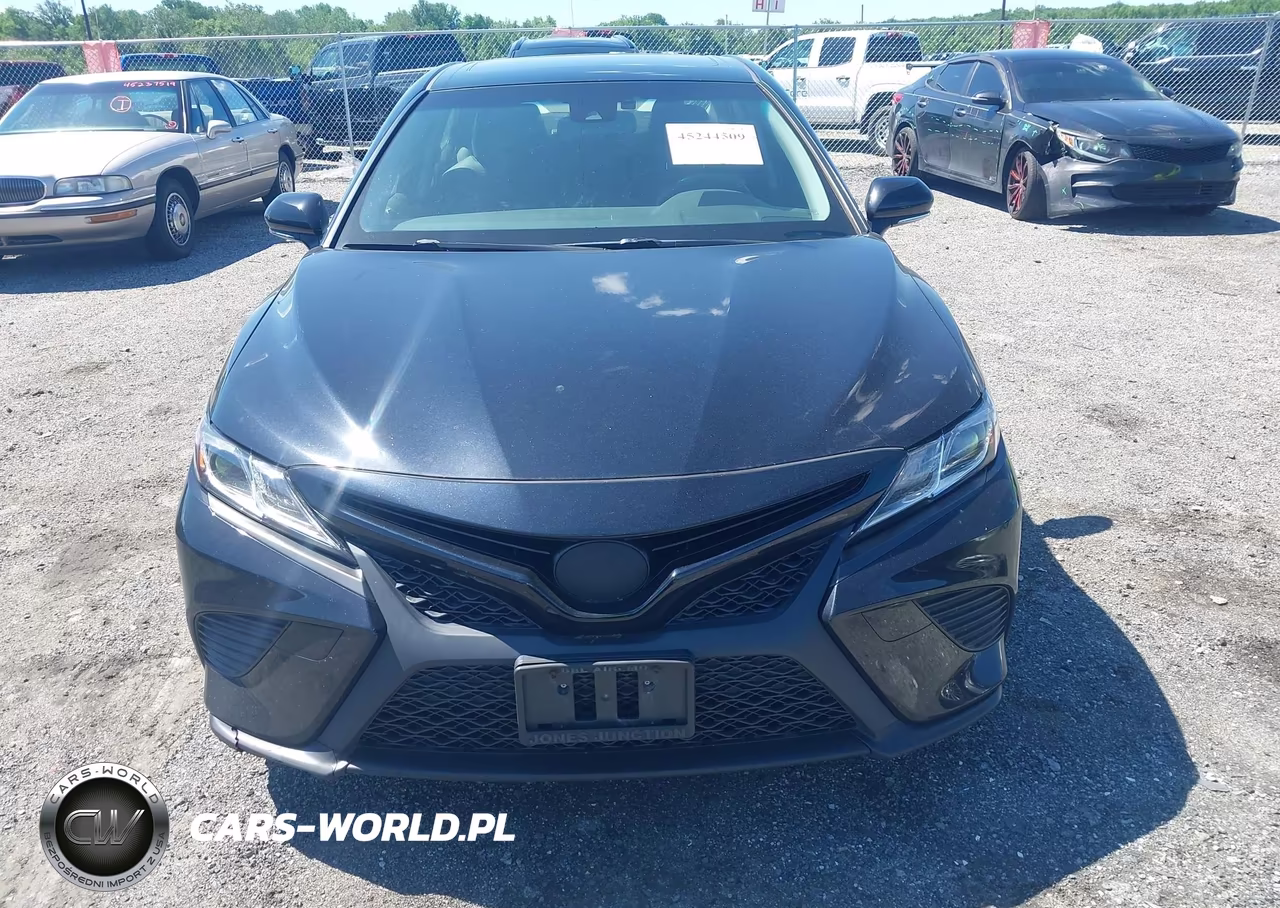 2018 Toyota Camry Se VIN:JTNB11HK7J3027984 - 12