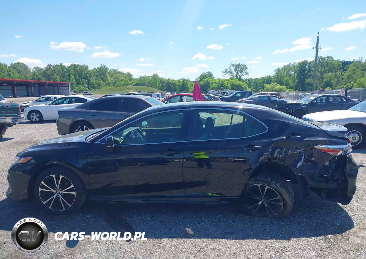 2018 Toyota Camry Se VIN:JTNB11HK7J3027984 - 14