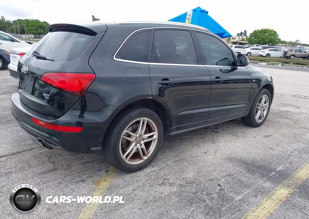 2014 Audi Q5 3.0T Premium Plus VIN:WA1DGAFP0EA039044 - 4