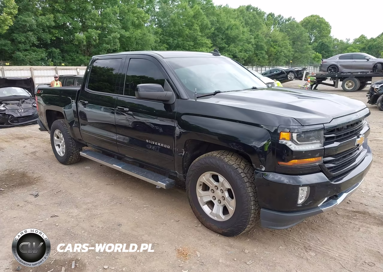 2018 Chevrolet Silverado 1500 2Lt – zdjęcie 1 z 17