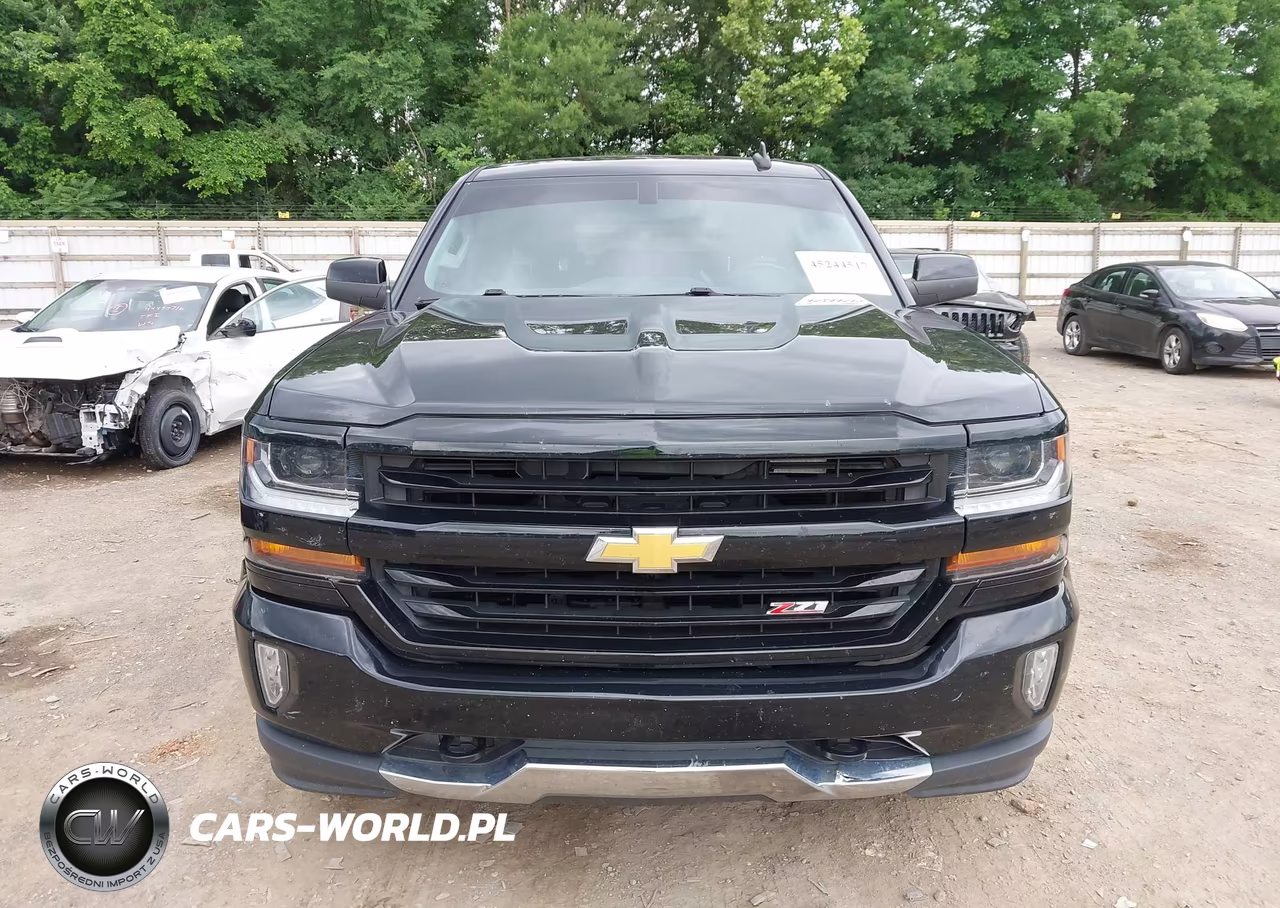2018 Chevrolet Silverado 1500 2Lt VIN:3GCUKREC6JG524382 - 12