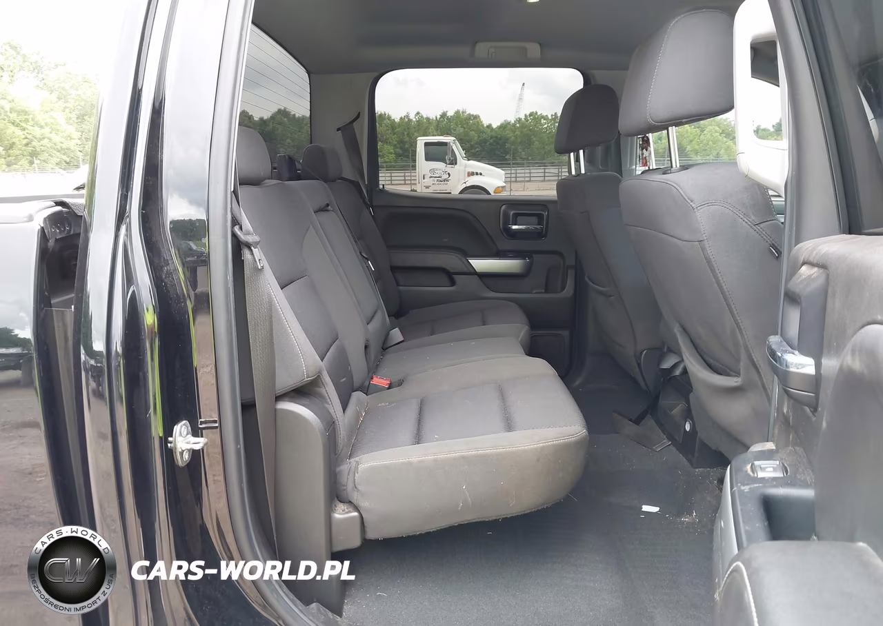 2018 Chevrolet Silverado 1500 2Lt VIN:3GCUKREC6JG524382 - 8