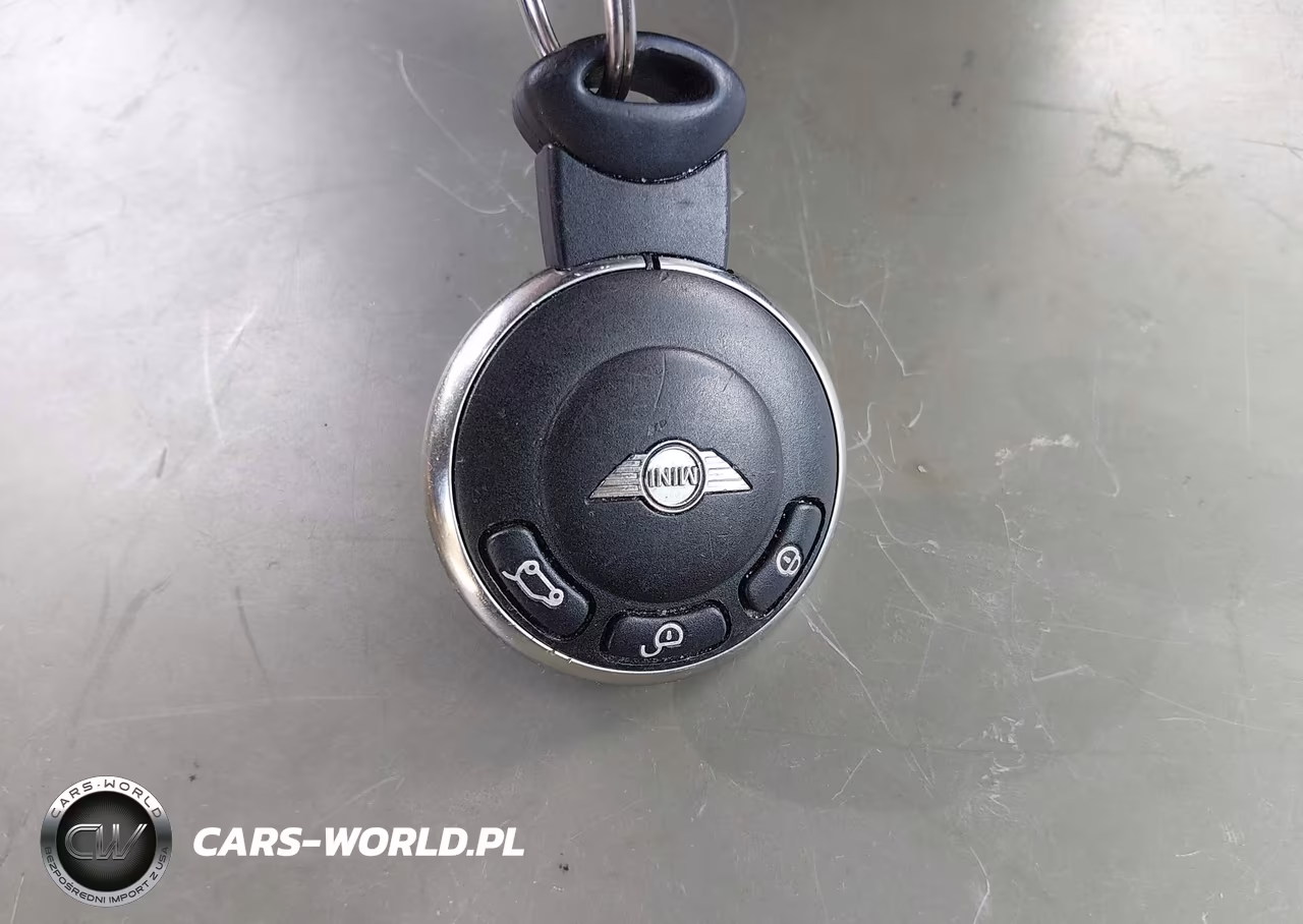 2011 Mini Cooper VIN:WMWSU3C57BT097508 - 11
