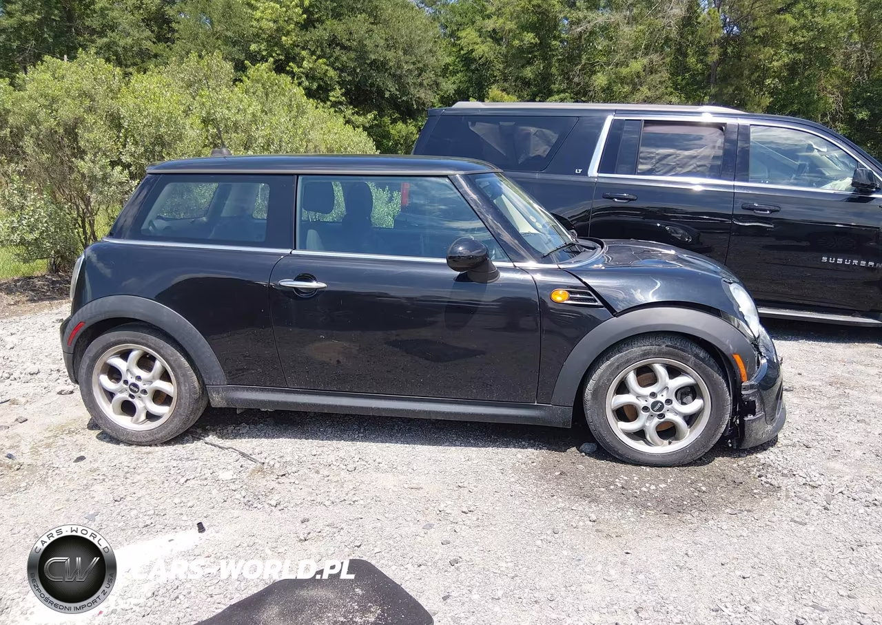 2011 Mini Cooper VIN:WMWSU3C57BT097508 - 13