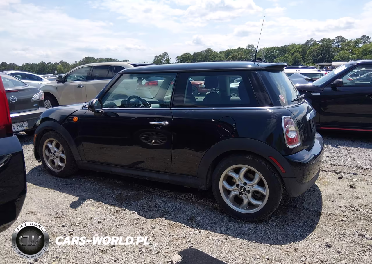 2011 Mini Cooper VIN:WMWSU3C57BT097508 - 14