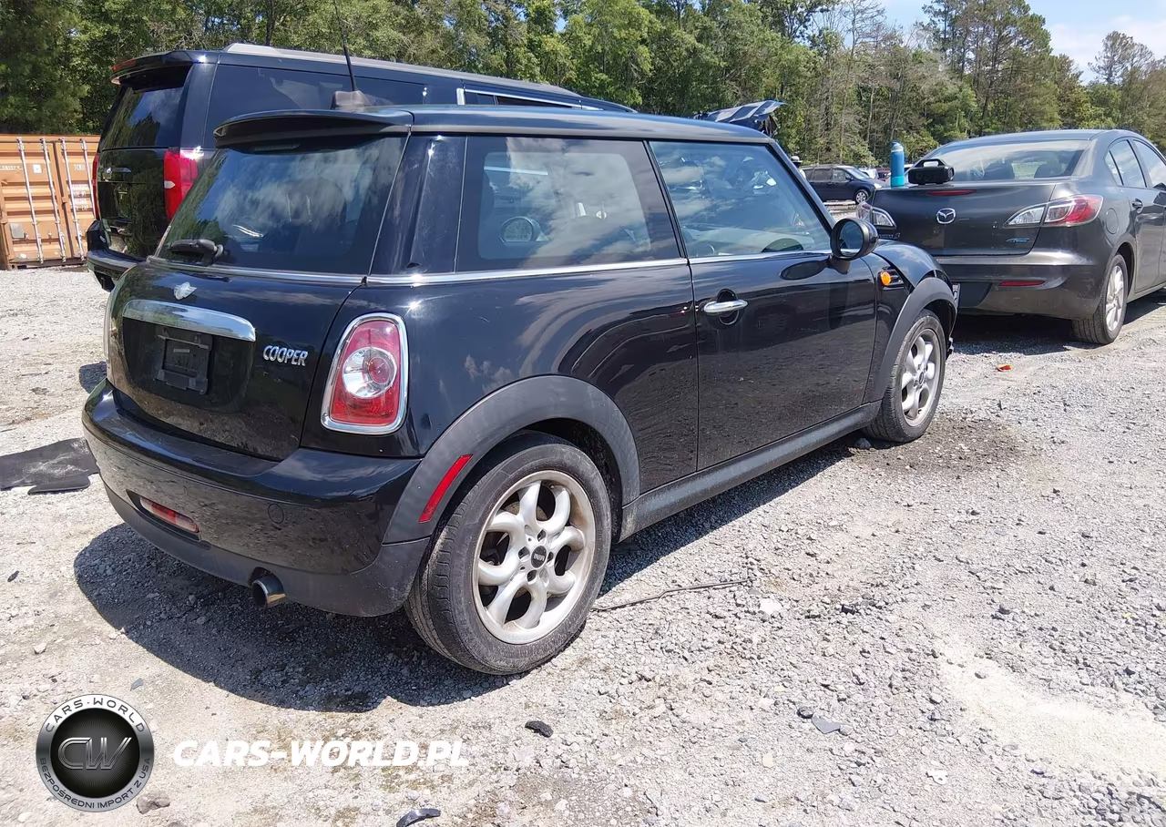 2011 Mini Cooper VIN:WMWSU3C57BT097508 - 4