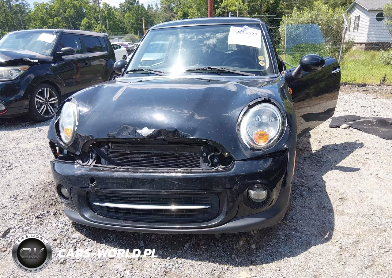 2011 Mini Cooper VIN:WMWSU3C57BT097508 - 6