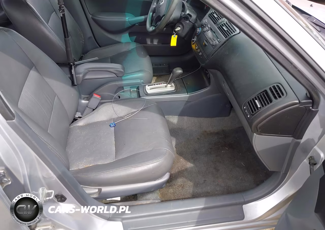 2003 Honda Civic Lx VIN:2HGES16563H583085 - 5
