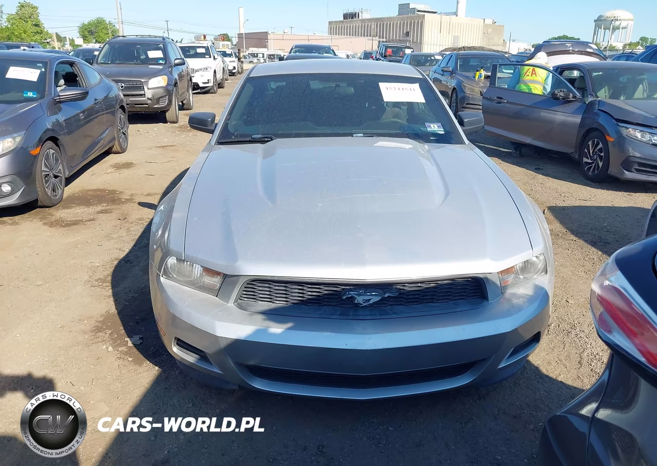 2012 Ford Mustang V6 VIN:1ZVBP8AM6C5280452 - 12