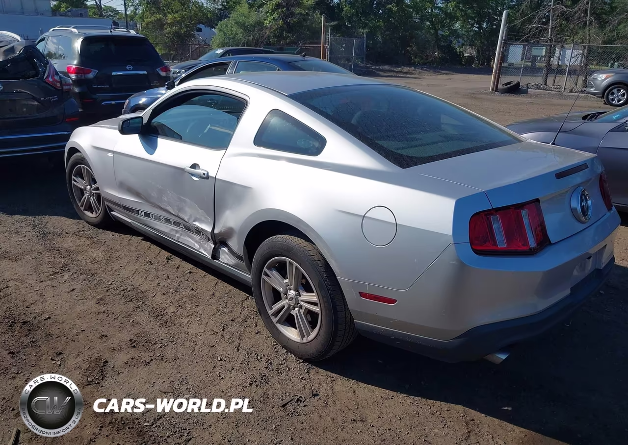 2012 Ford Mustang V6 VIN:1ZVBP8AM6C5280452 - 3