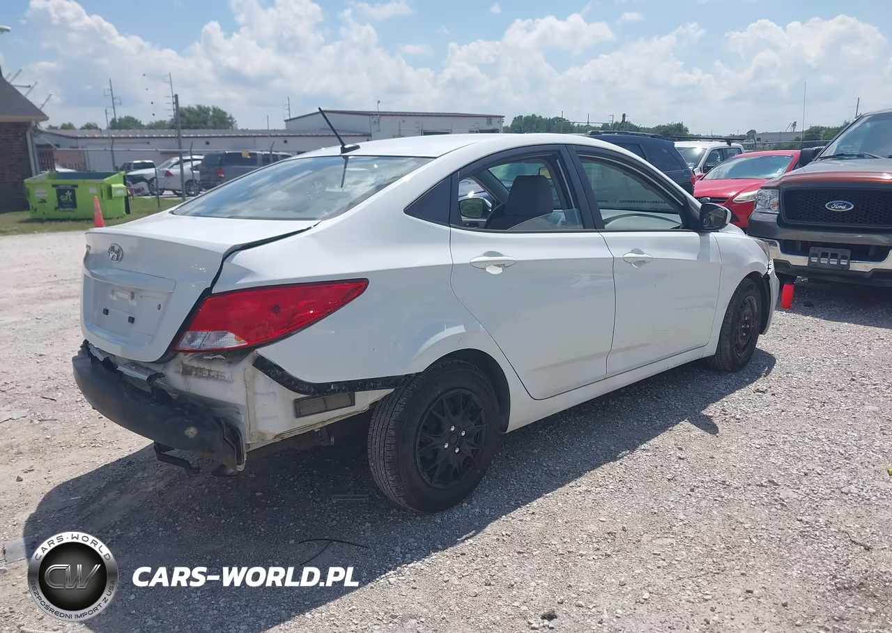 2017 Hyundai Accent Se VIN:KMHCT4AE4HU201390 - 4