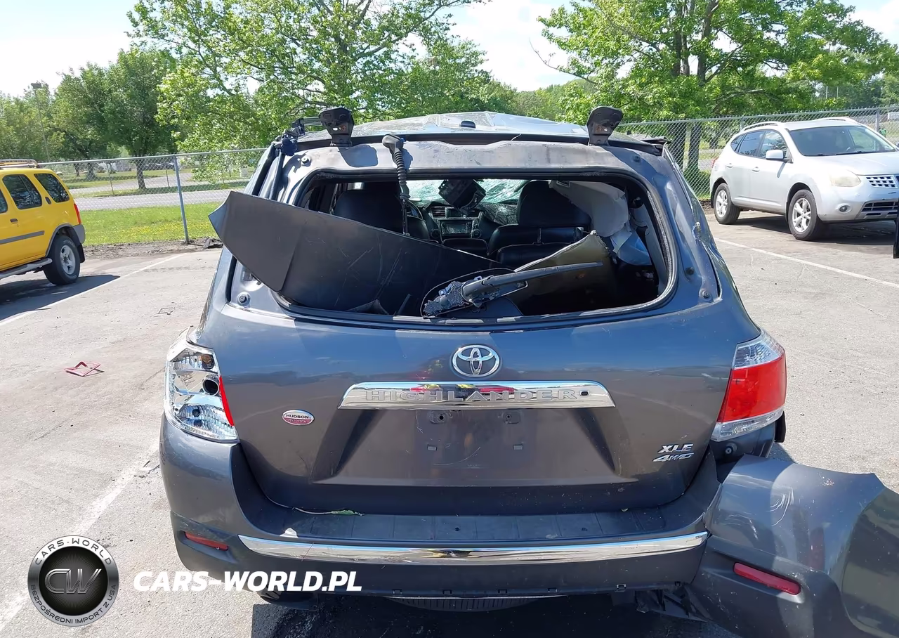 2013 Toyota Highlander Se V6 VIN:5TDBK3EH1DS243208 - 16