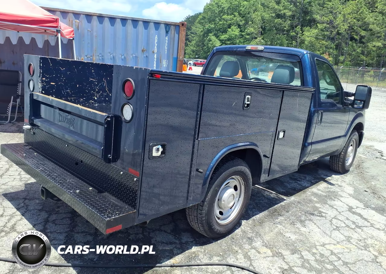 2016 Ford F-250 Xl VIN:1FDBF2A65GED02432 - 4