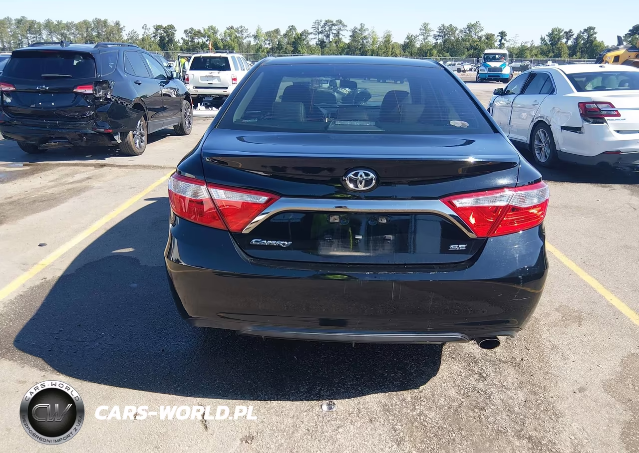 2015 Toyota Camry Se VIN:4T1BF1FK8FU098522 - 16