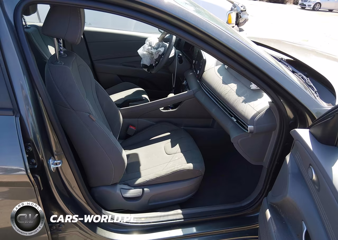 2025 Hyundai Elantra Sel Sport VIN:KMHLM4DG3SU063245 - 5