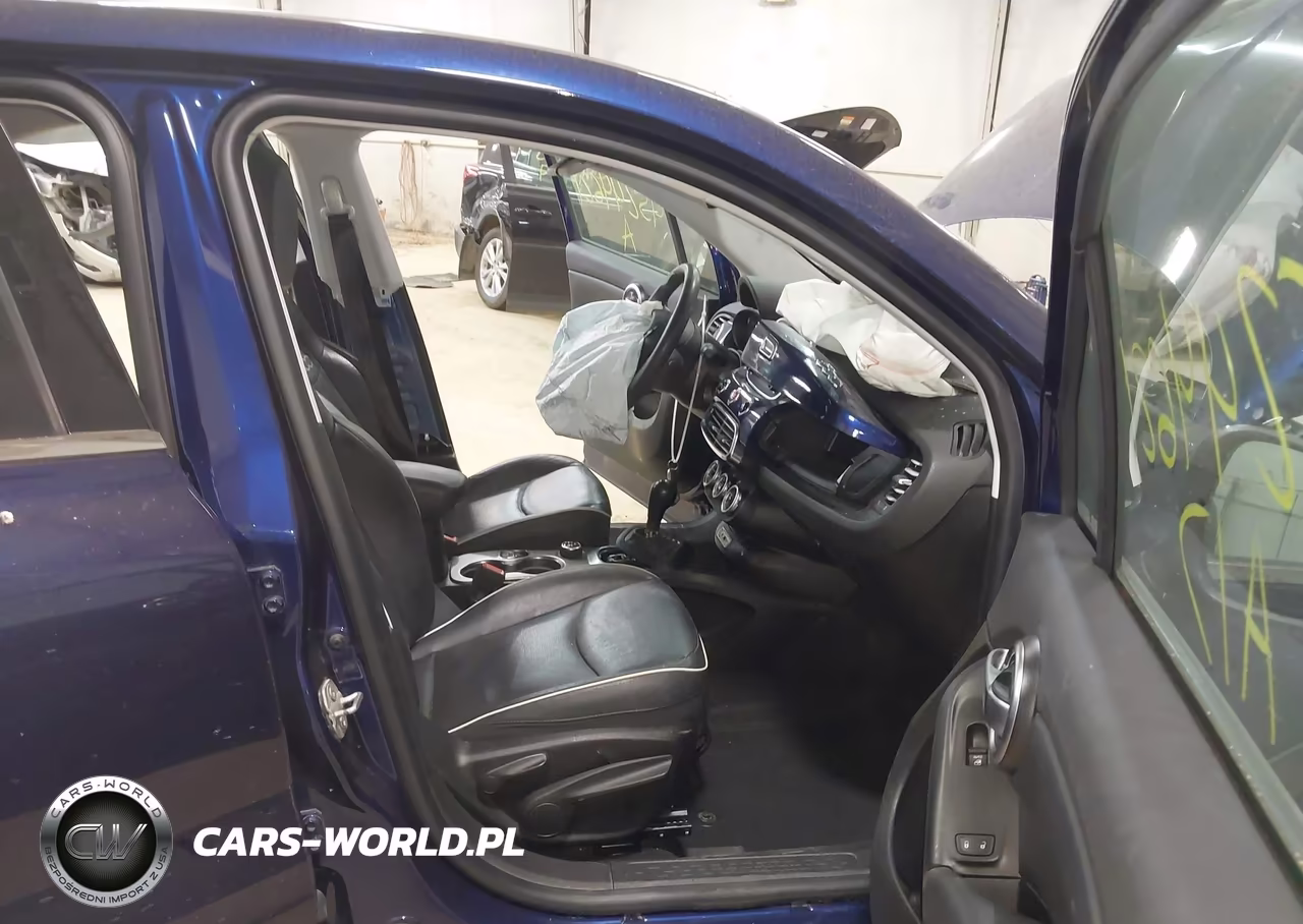 2017 Fiat 500X Lounge Awd VIN:ZFBCFYDBXHP602898 - 5