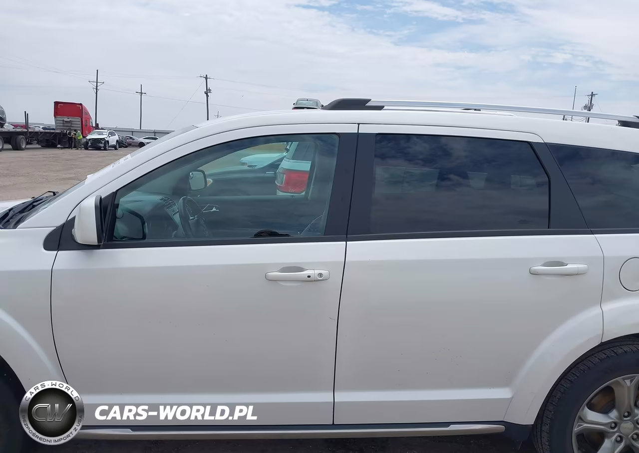 2016 Dodge Journey Crossroad Plus VIN:3C4PDCGG2GT166668 - 14