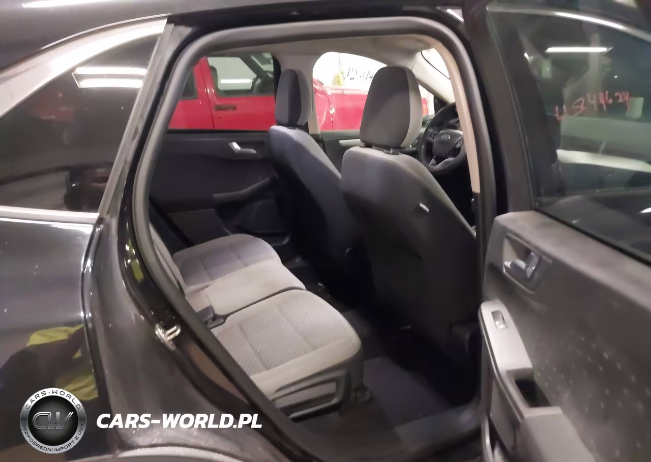 2020 Ford Escape Se VIN:1FMCU9G63LUB25549 - 3