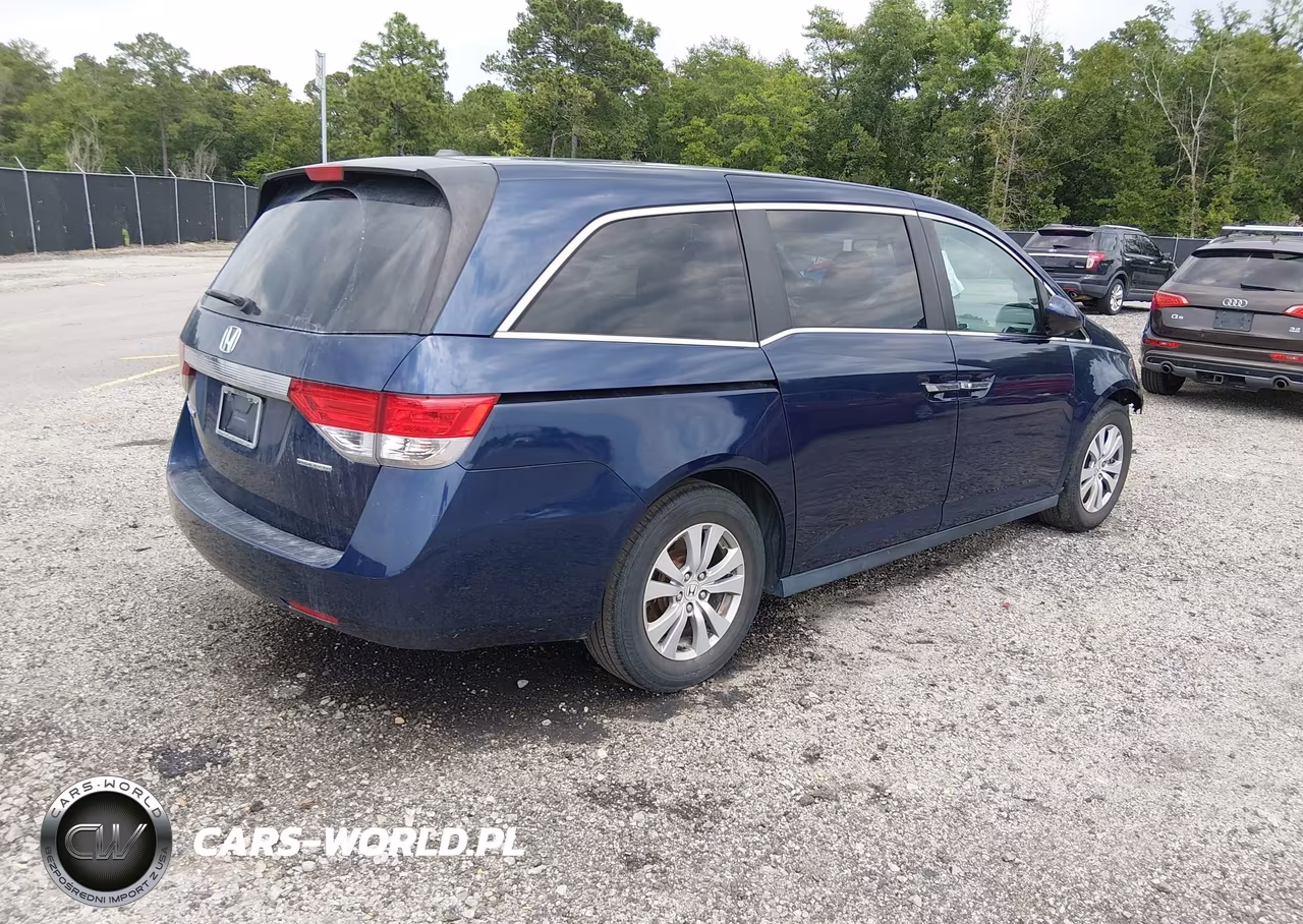2016 Honda Odyssey Se VIN:5FNRL5H33GB157544 - 4