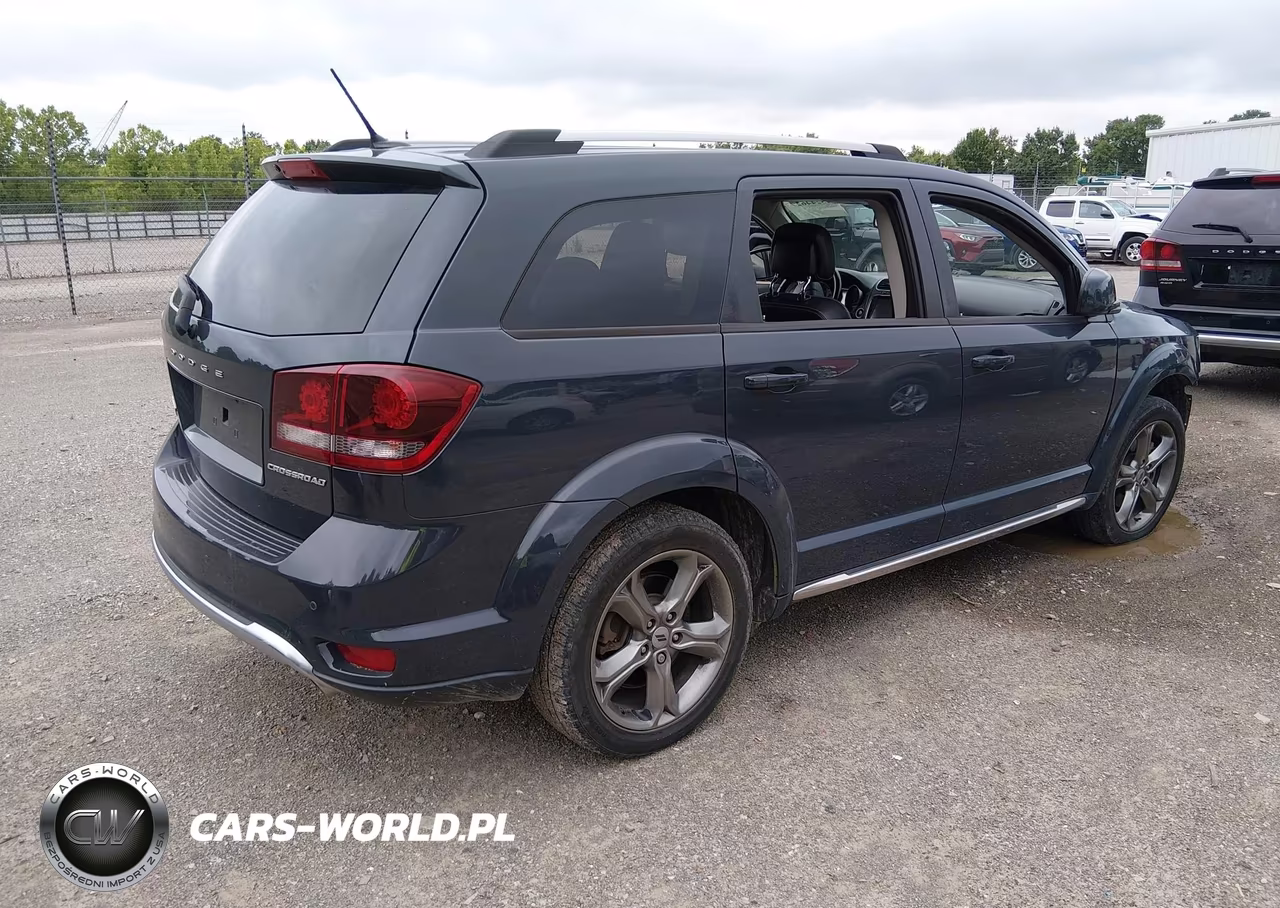 2018 Dodge Journey Crossroad Awd VIN:3C4PDDGG2JT167560 - 4