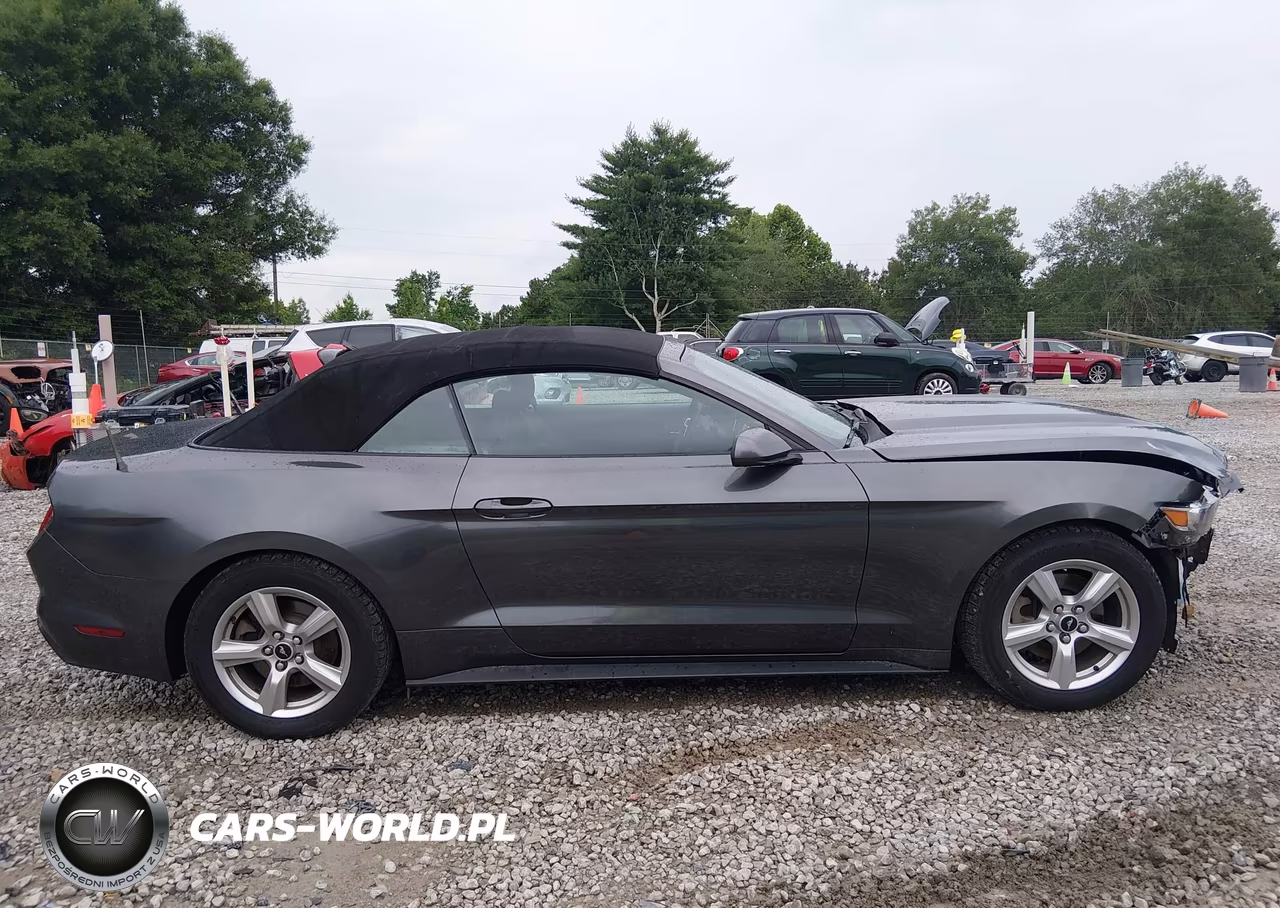 2015 Ford Mustang V6 VIN:1FATP8EM7F5323563 - 13