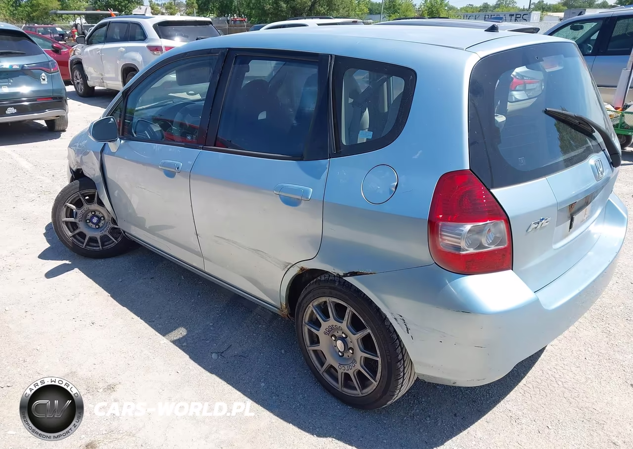 2007 Honda Fit VIN:JHMGD38467S027373 - 3