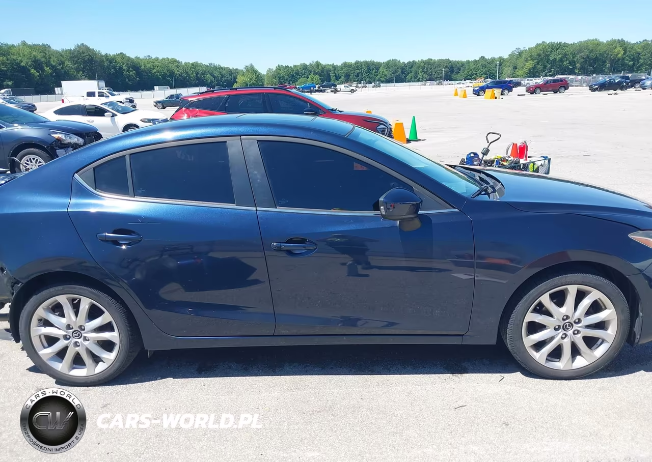 2015 Mazda Mazda3 S Touring VIN:JM1BM1V34F1262306 - 14