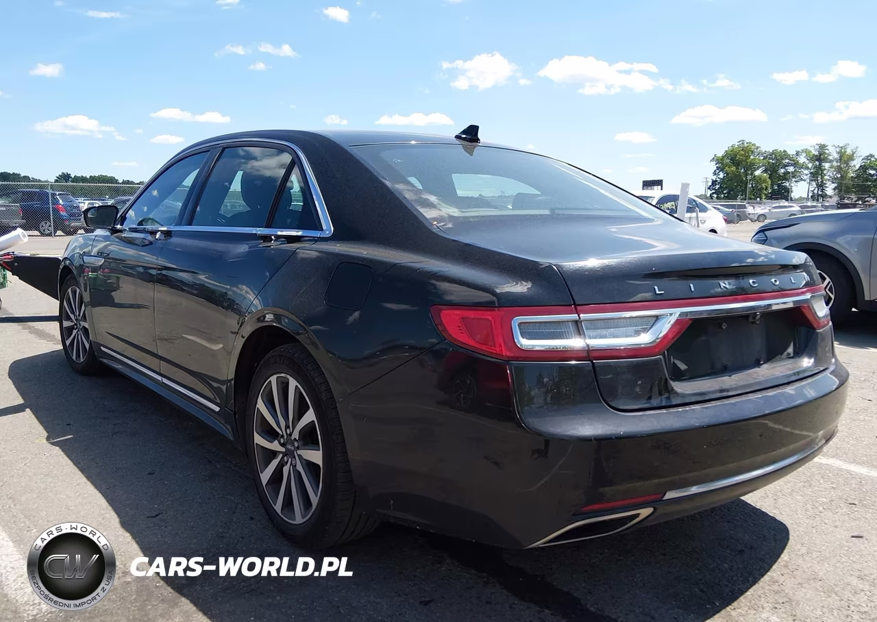 2018 Lincoln Continental Livery VIN:1LN6L9HKXJ5609673 - 3