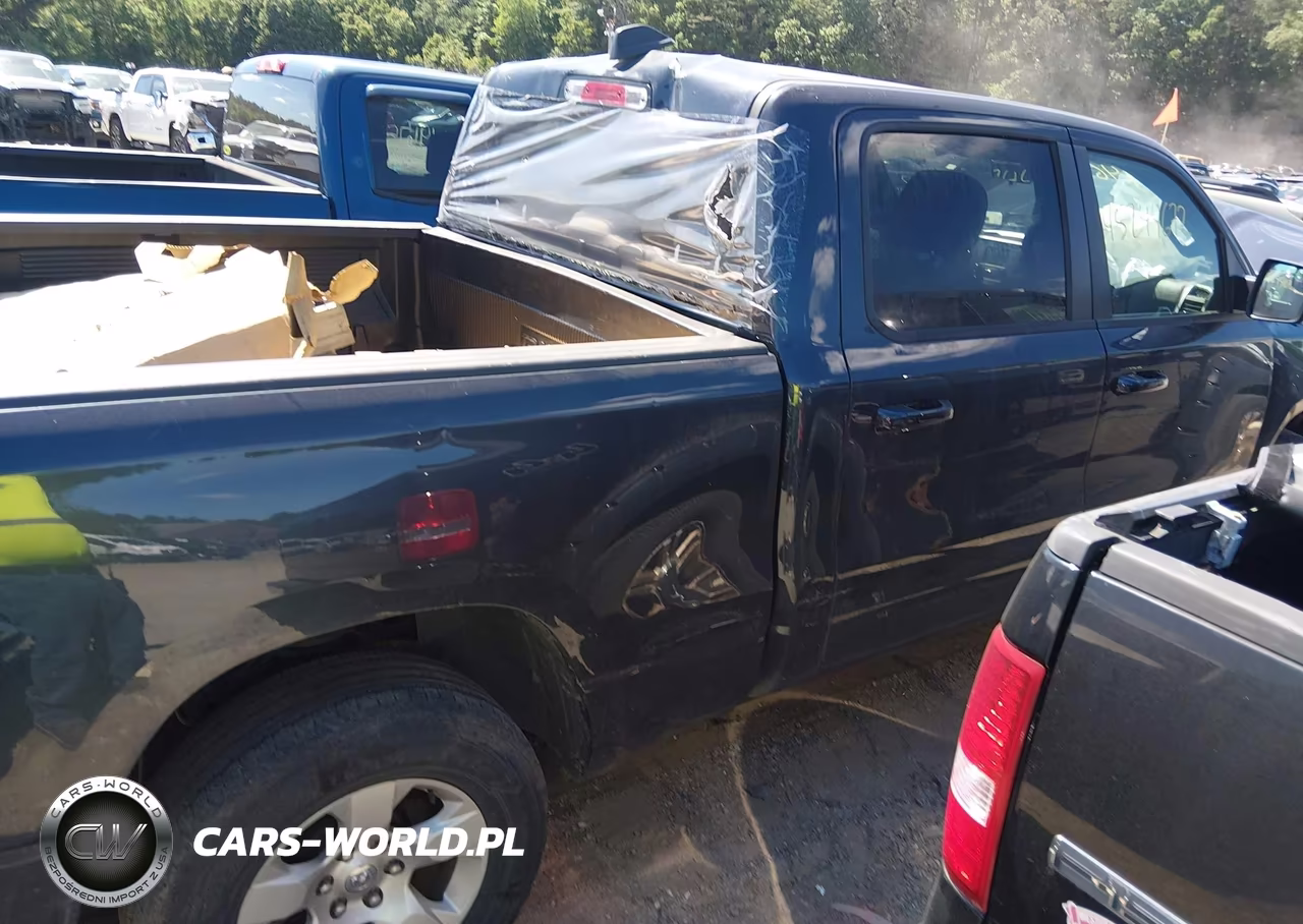 2021 Ram 1500 Big Horn 4X4 6'4 Box VIN:1C6RRFMG5MN624173 - 13