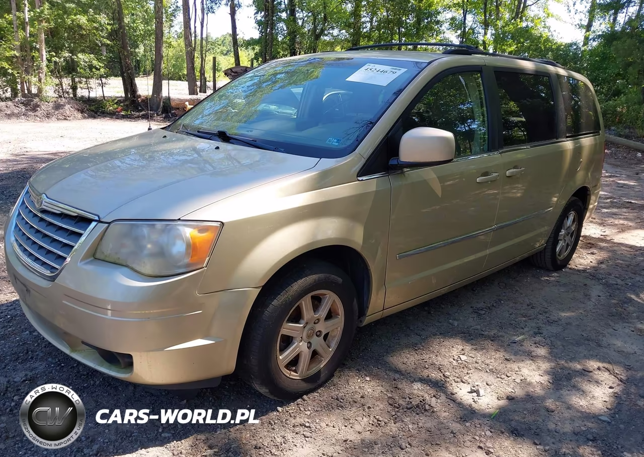 2010 Chrysler Town & Country Touring VIN:2A4RR5D17AR457175 - 2