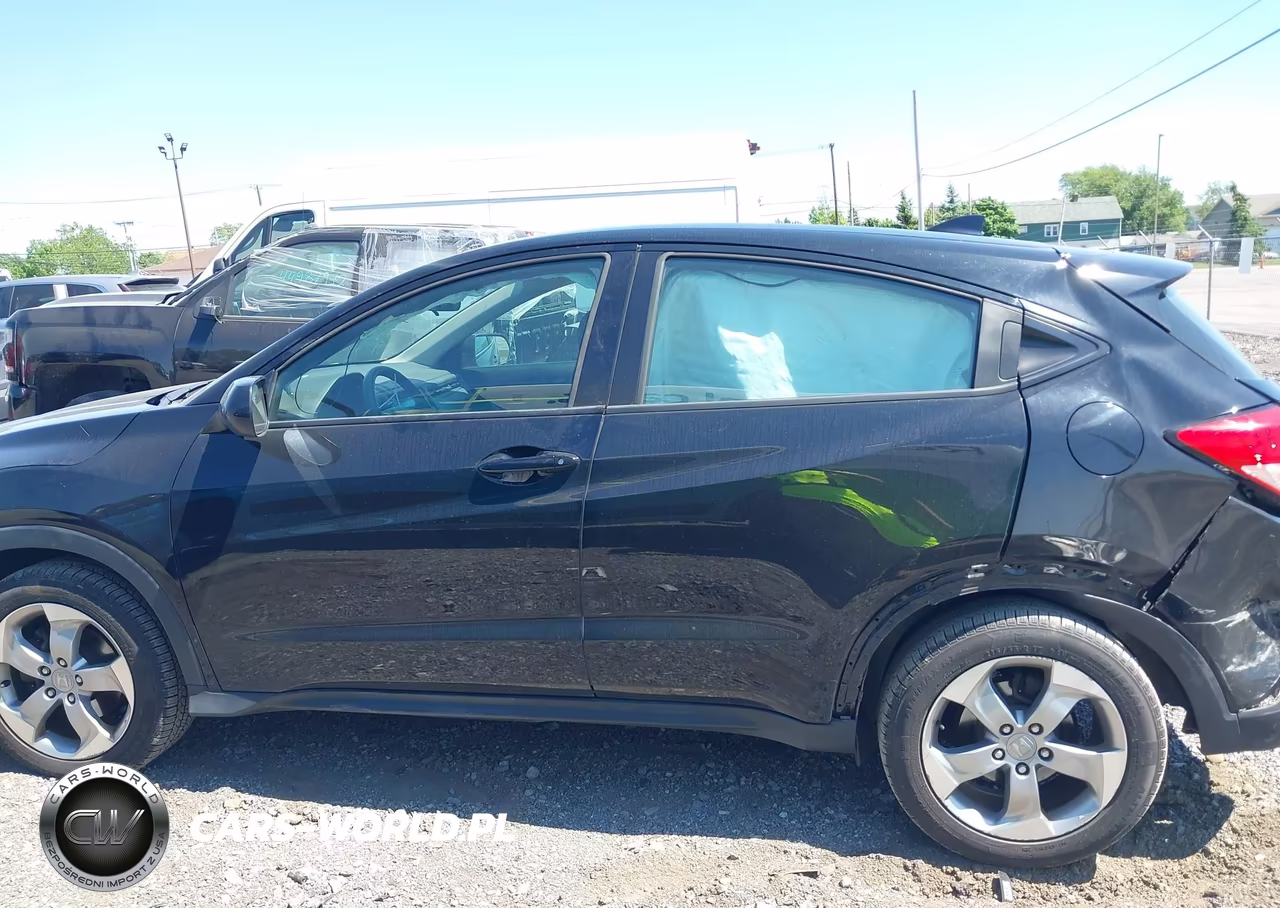2018 Honda Hr-V Lx VIN:3CZRU6H31JG710237 - 15