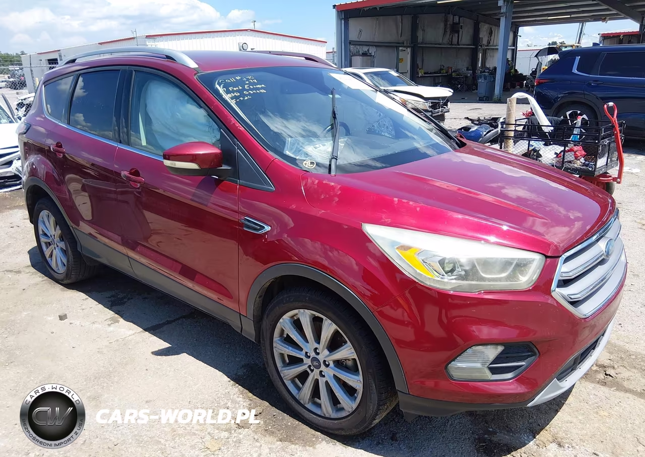 2017 Ford Escape Titanium – zdjęcie 1 z 15