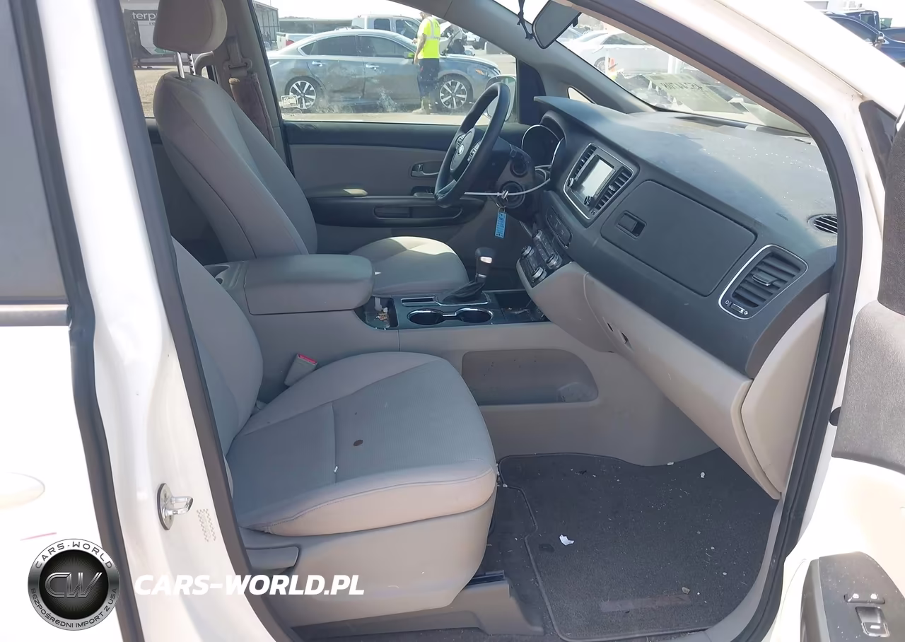 2019 Kia Sedona Lx VIN:KNDMB5C18K6525174 - 5