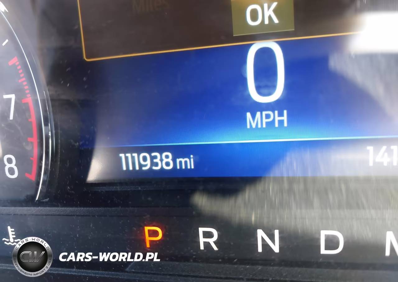 2020 Ford Explorer Xlt VIN:1FMSK8DHXLGB32045 - 16