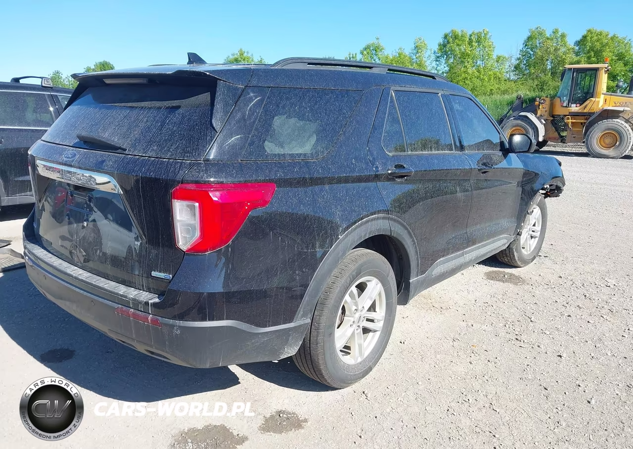 2020 Ford Explorer Xlt VIN:1FMSK8DHXLGB32045 - 4