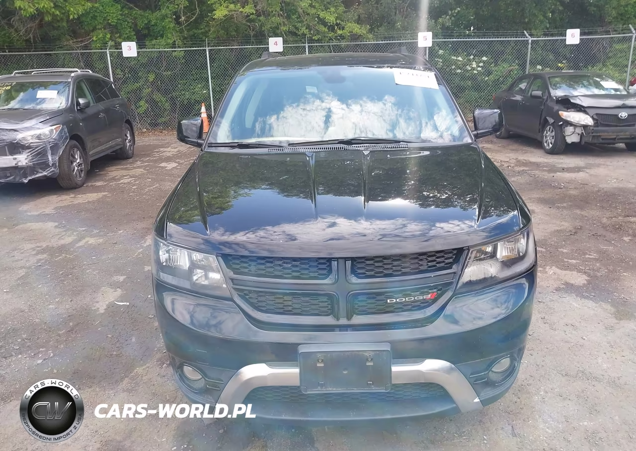 2018 Dodge Journey Crossroad VIN:3C4PDCGG9JT449186 - 12