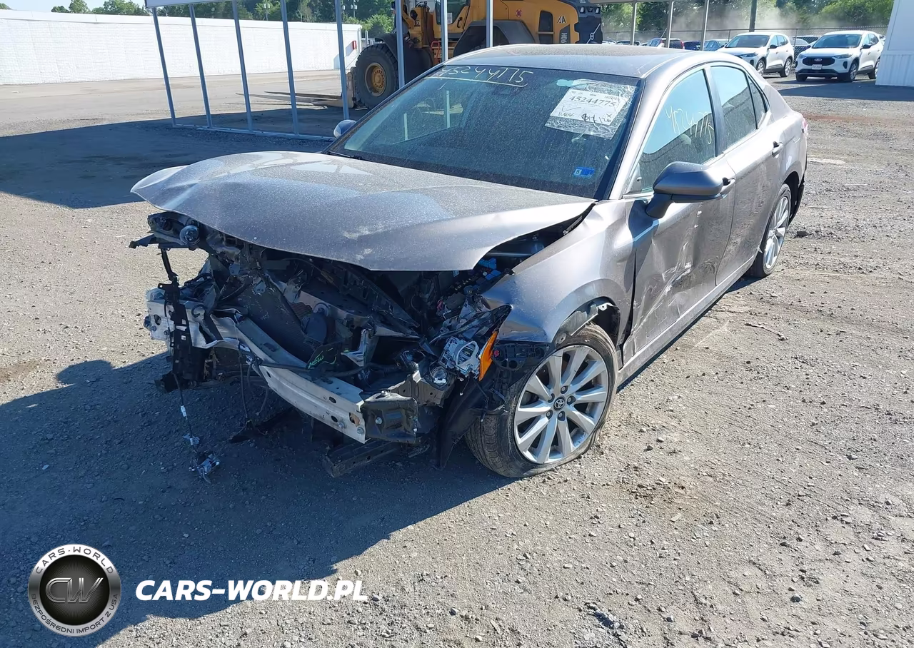 2019 Toyota Camry Le VIN:4T1B11HK1KU750225 - 6