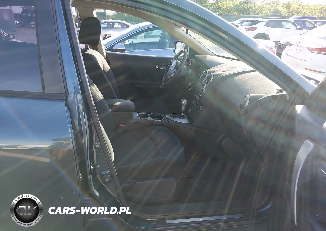 2015 Nissan Rogue Select S VIN:JN8AS5MT9FW655560 - 5